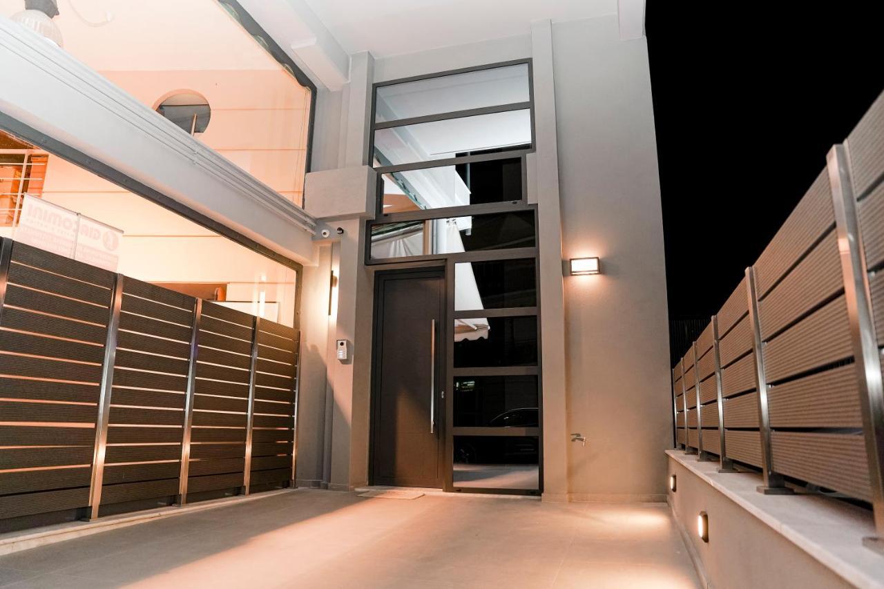 Quattro Luxury Apartments Tríkala Exteriör bild